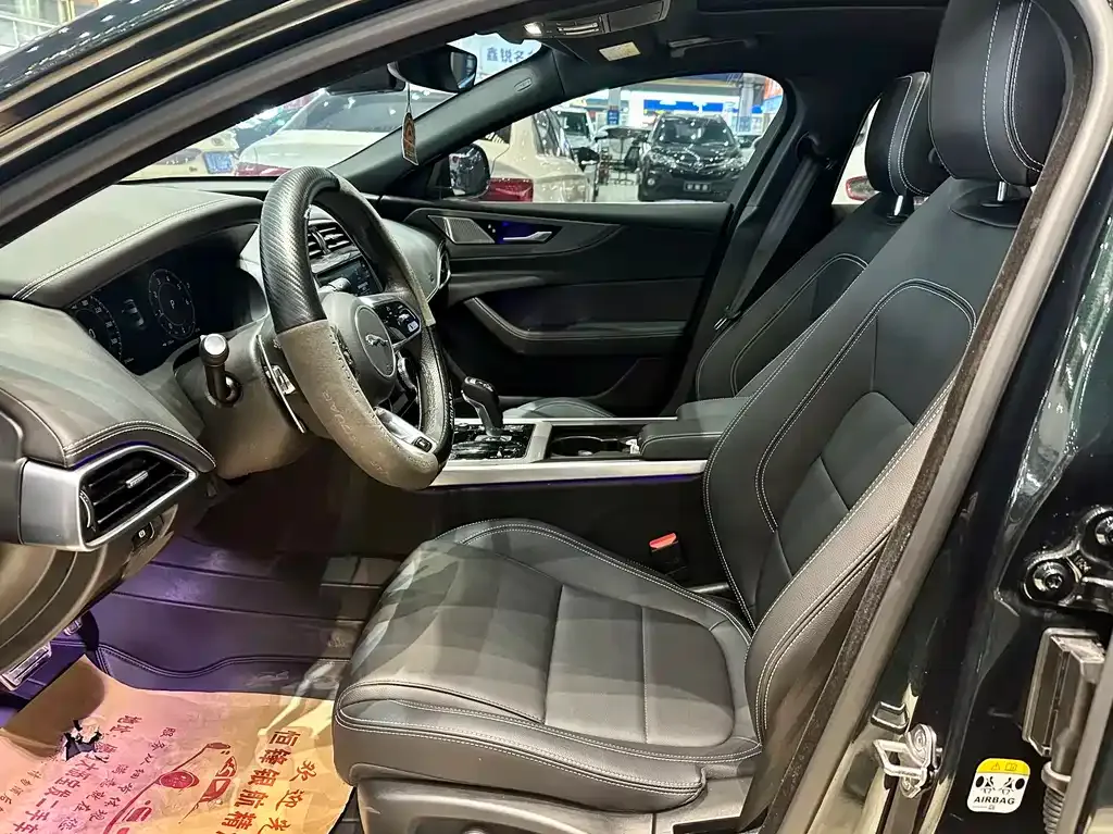 Jaguar XEL 2024 из CN, фото 10