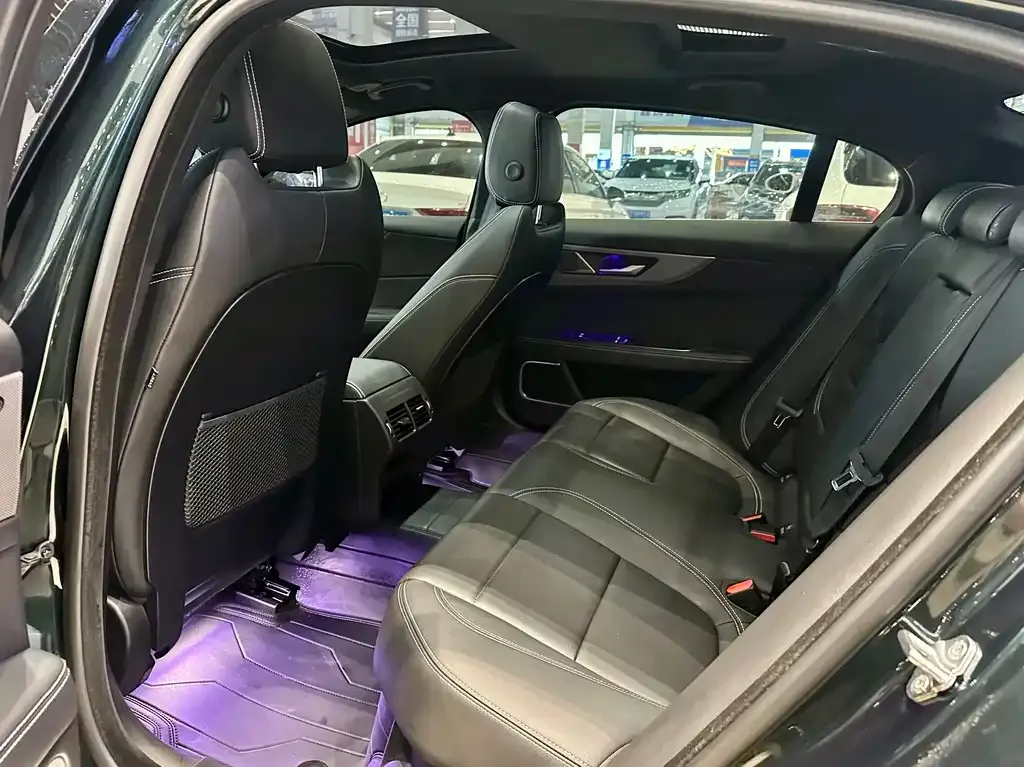 Jaguar XEL 2024 из CN, фото 8