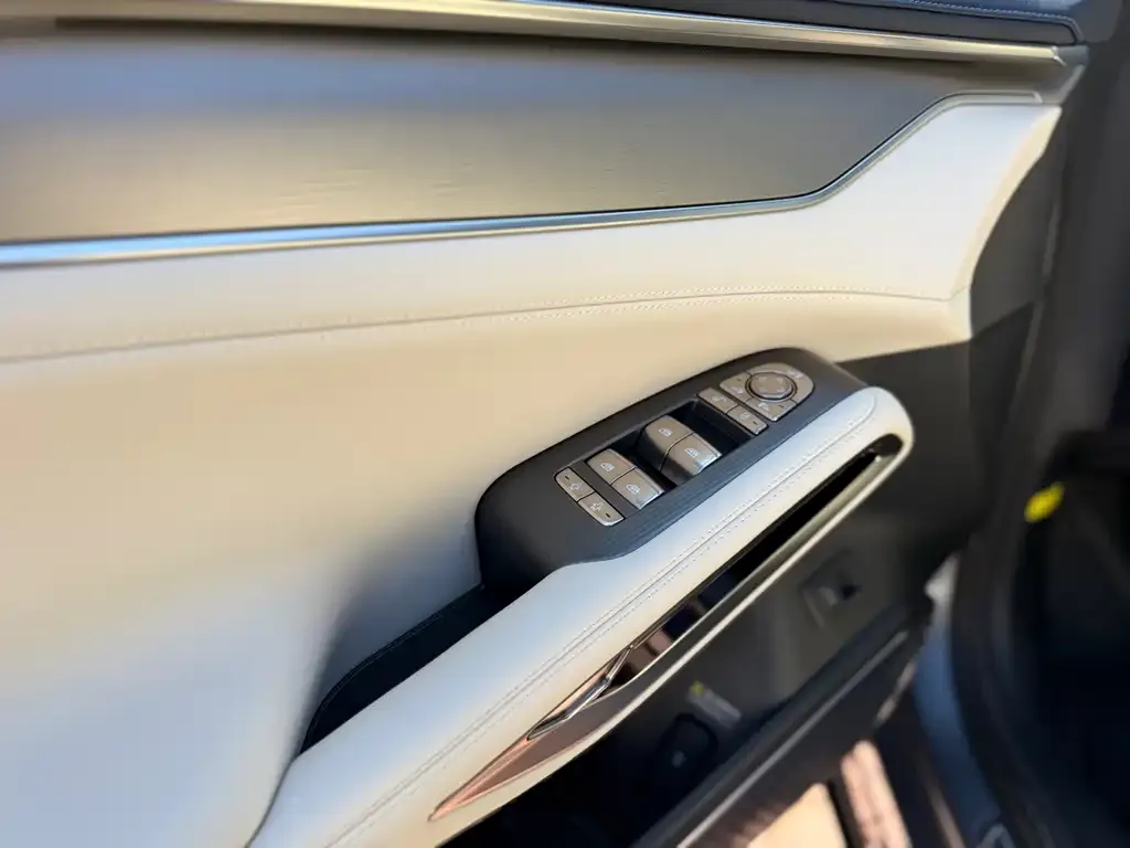 BYD L EV 2024 из CN, фото 4