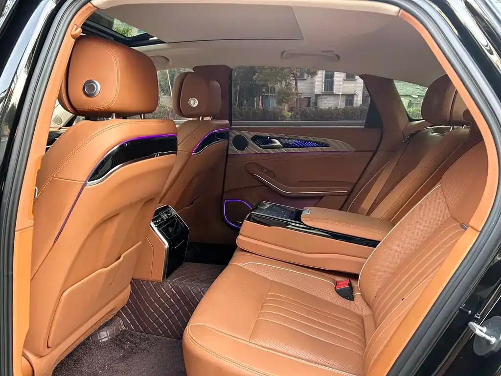 Hongqi H9 2023 из CN, фото 5