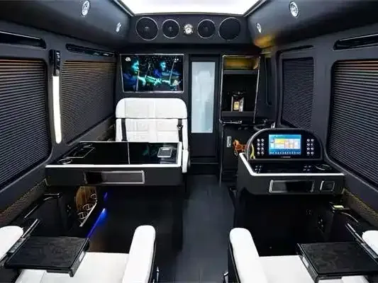 Toyota Coaster 2025 из CN, фото 2