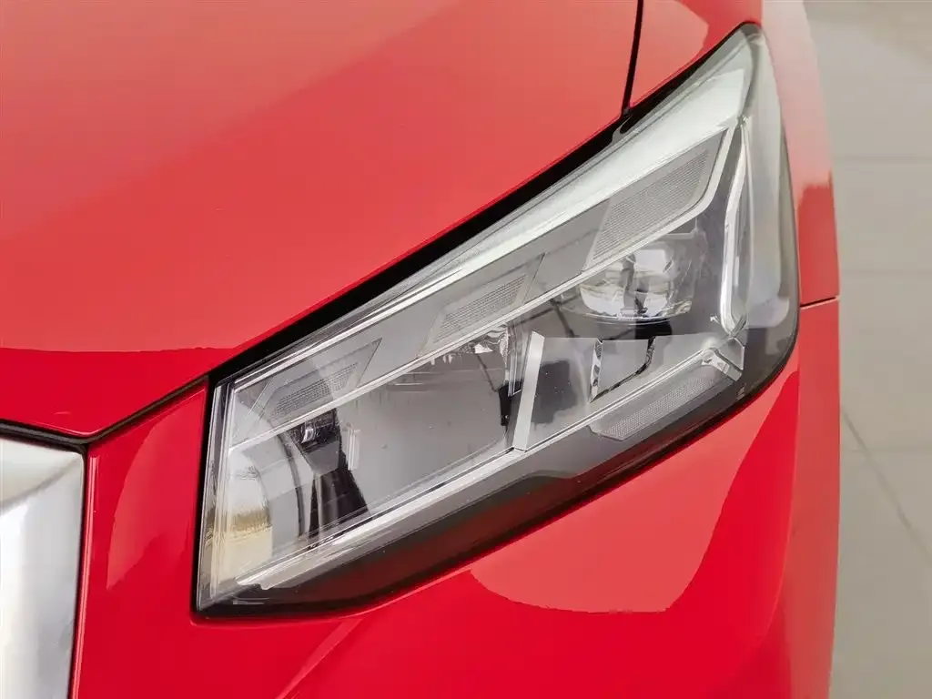 Audi Q2L 2022 из CN, фото 4