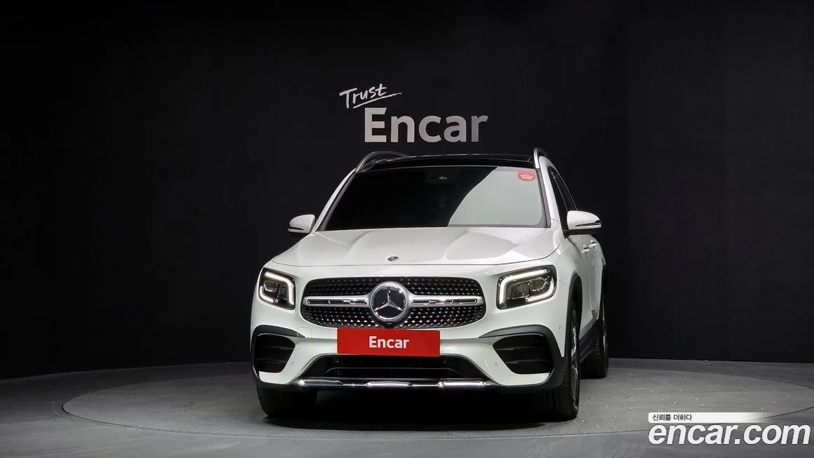Mercedes-Benz GLB-Class — фото 6