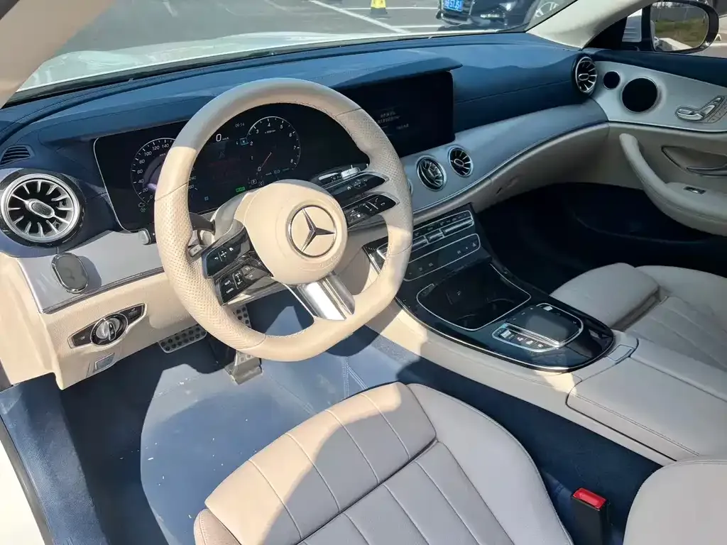 Mercedes-Benz E-Class (Import) — фото 2