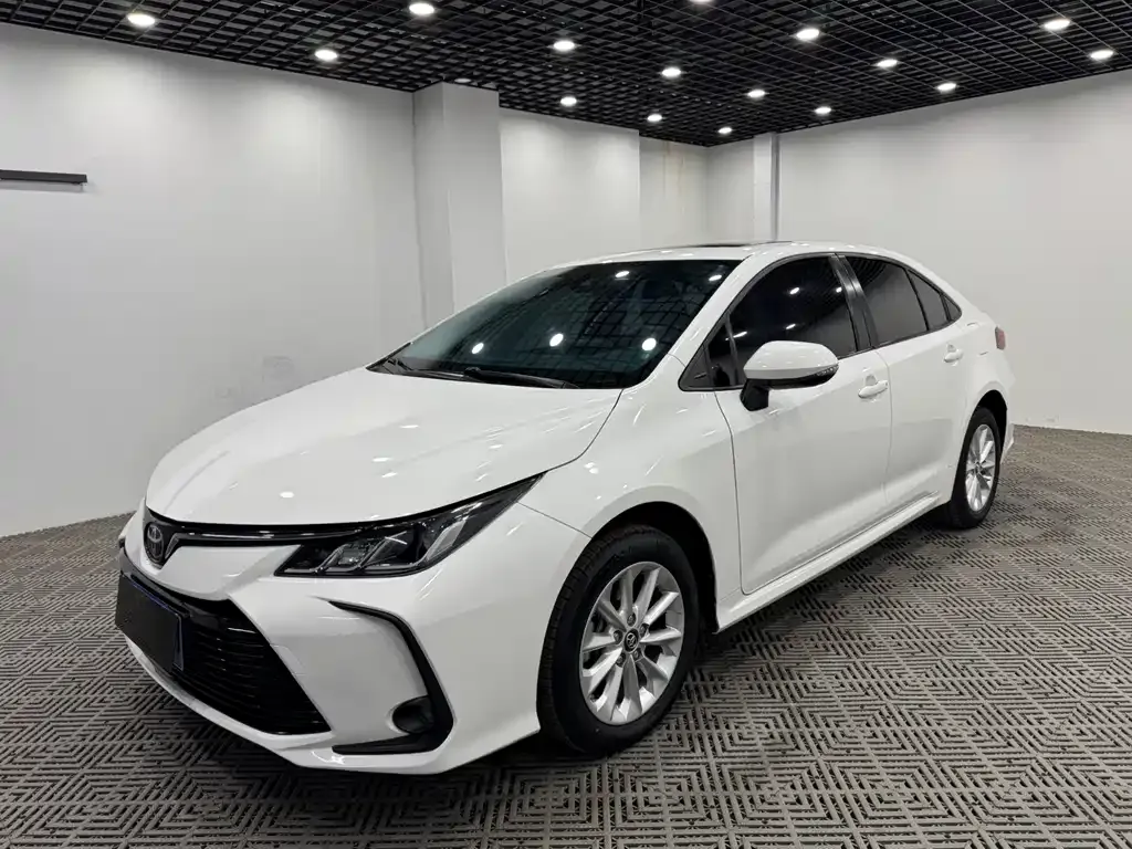 Toyota Corolla 2022 из CN, фото 7