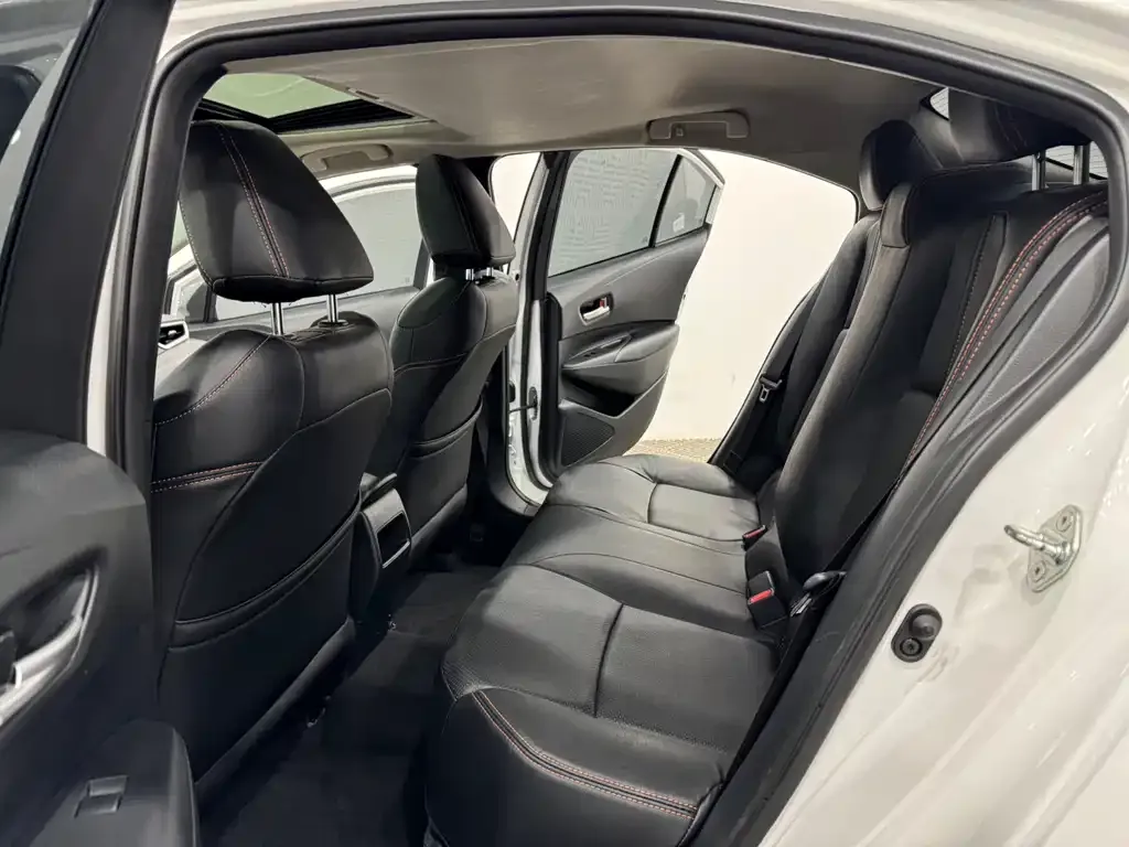 Toyota Corolla 2022 из CN, фото 3