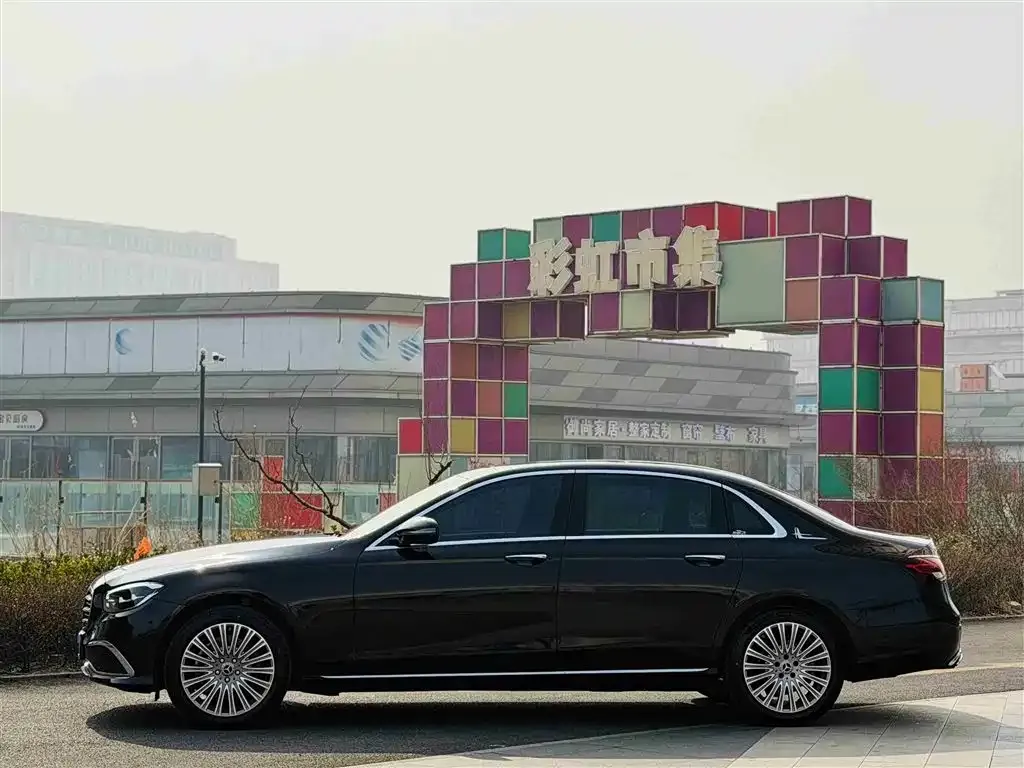 Mercedes-Benz E-Class 2023 из CN, фото 4