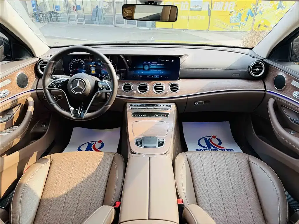 Mercedes-Benz E-Class 2023 из CN, фото 5