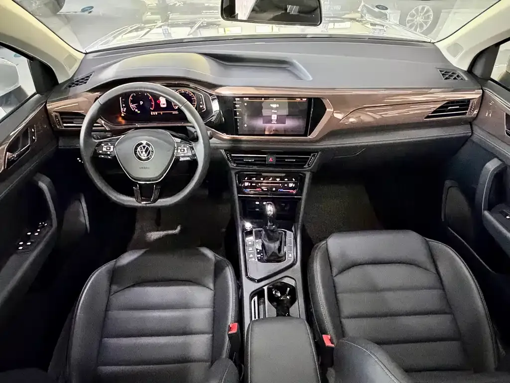 Volkswagen Tharu 2022 из CN, фото 2