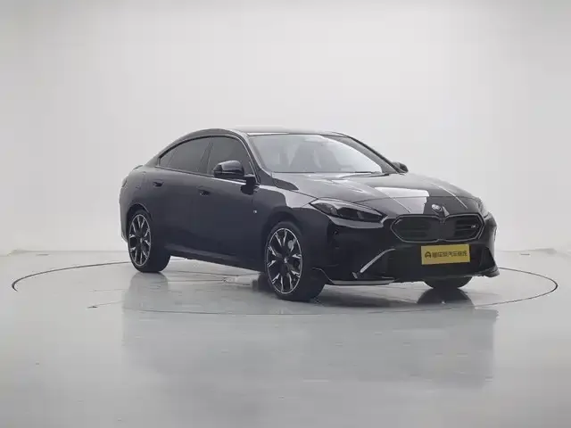 BMW 2 Series 2025 из CN, фото 4