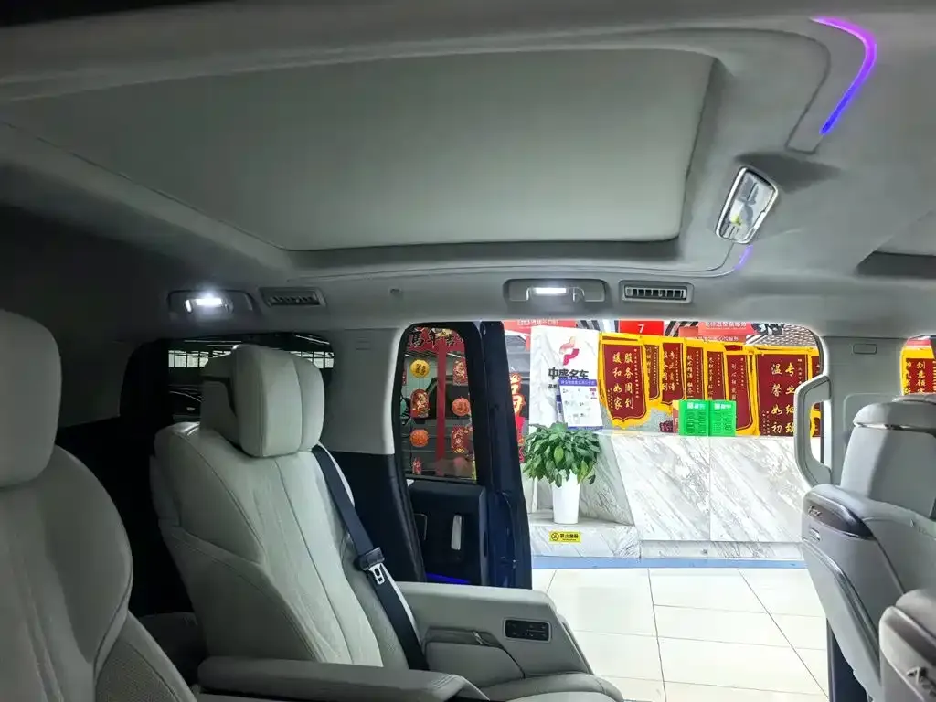 Buick Century 2023 из CN, фото 6