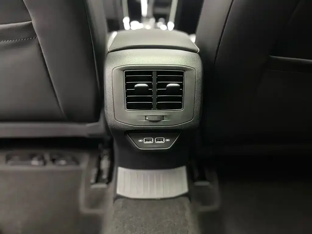Volkswagen T-Roc 2025 из CN, фото 3