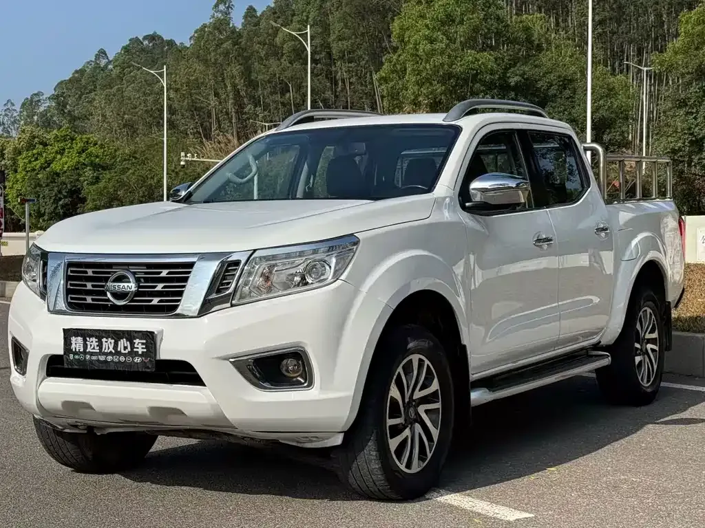 Nissan Navara 2022 из CN, фото 1