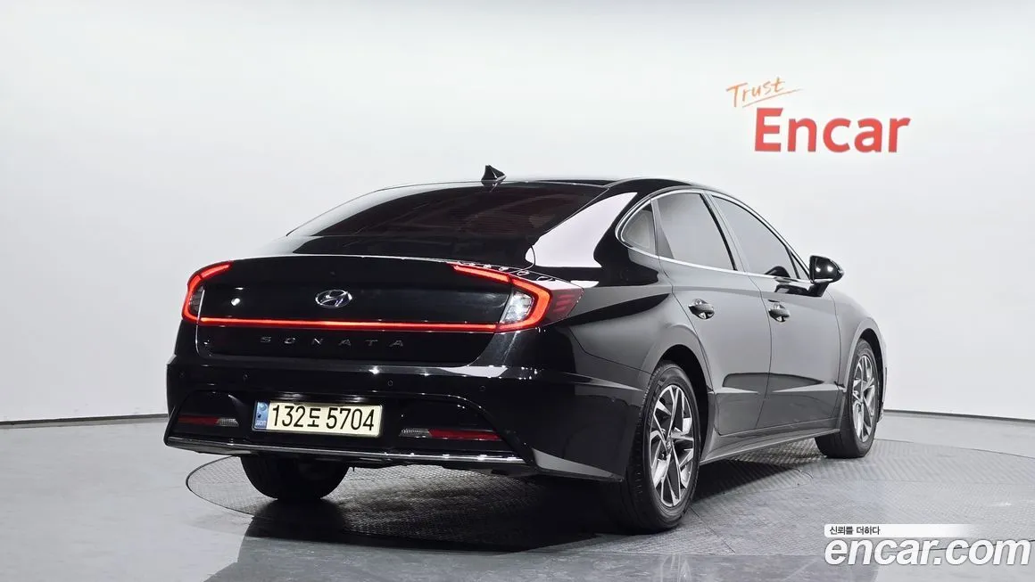 Hyundai Sonata 2022 из KR, фото 2