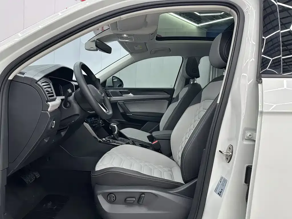 Volkswagen Tayron 2023 из CN, фото 8
