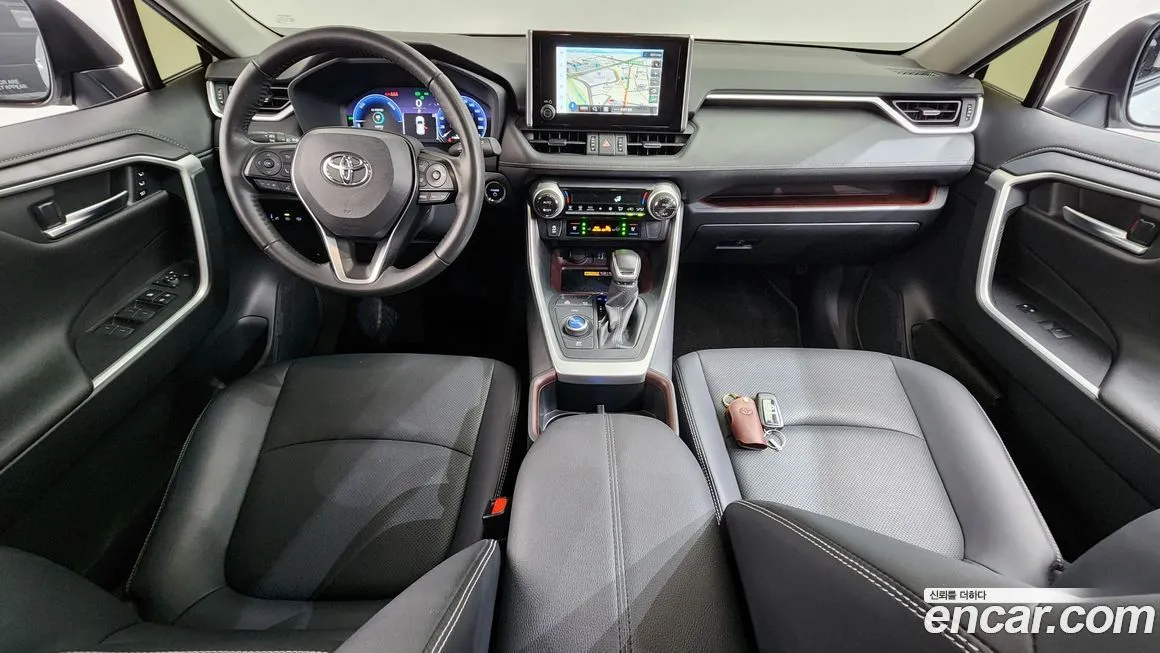 Toyota RAV4 2024 из KR, фото 10