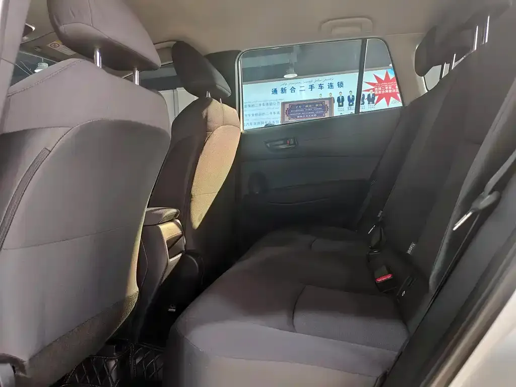 Toyota Corolla Cross — фото 2