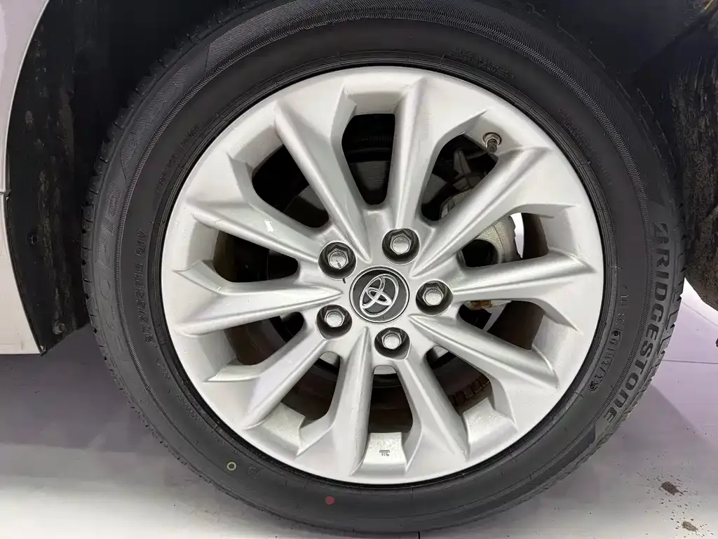 Toyota Corolla 2022 из CN, фото 9