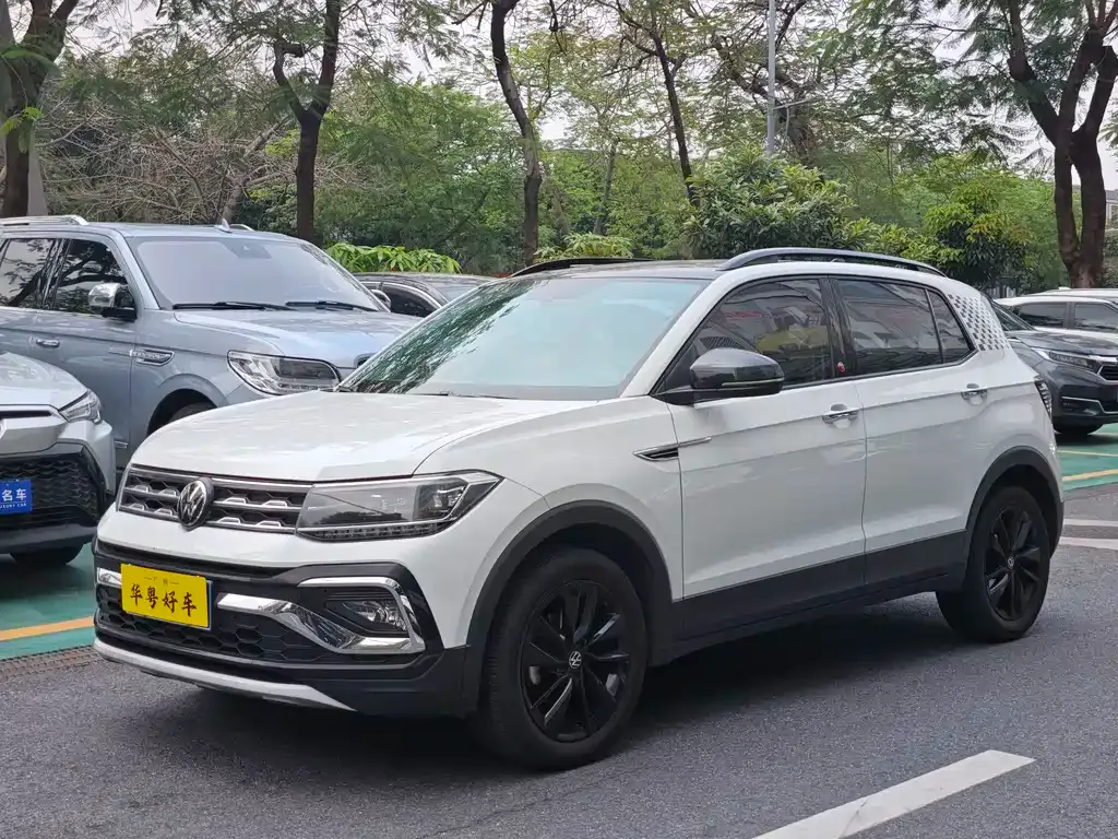 Volkswagen T-Cross — фото 1