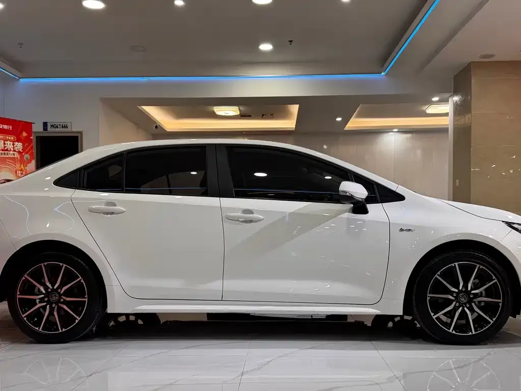 Toyota Levin 2025 из CN, фото 4
