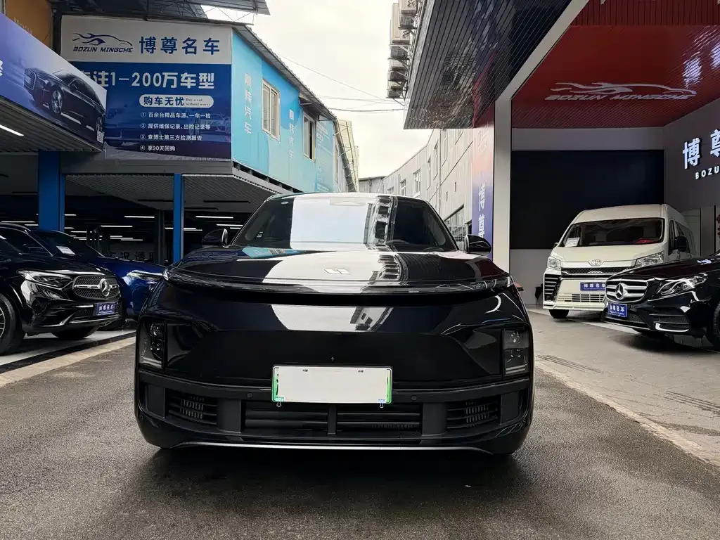 Li Auto L8 2024 из CN, фото 9