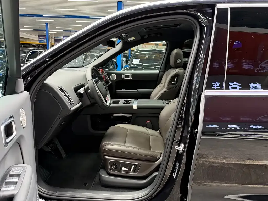 Li Auto L8 2024 из CN, фото 5