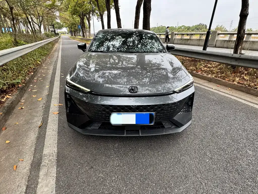 Changan UNI-V 2024 из CN, фото 8