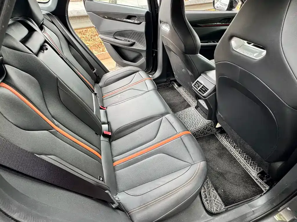 Changan UNI-V 2024 из CN, фото 5