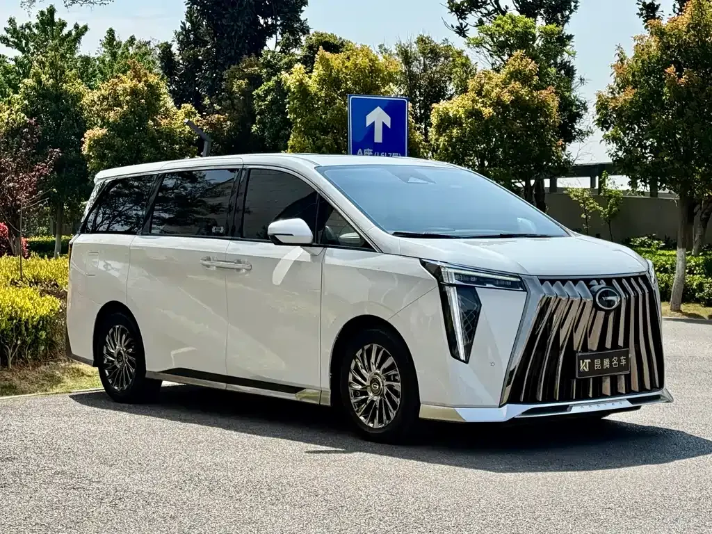 GAC Motor Trumpchi M8 — фото 10