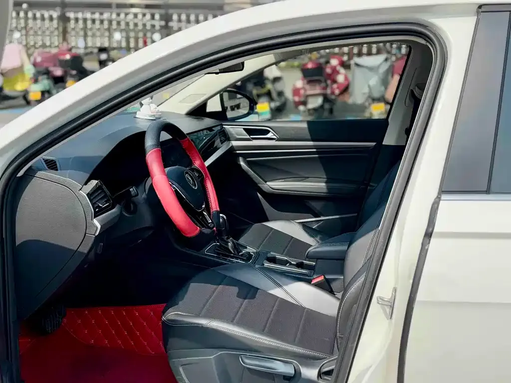 Volkswagen Lavida 2021 из CN, фото 7