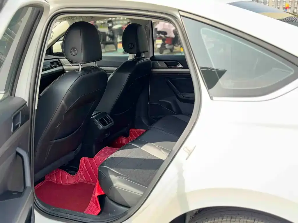 Volkswagen Lavida 2021 из CN, фото 9