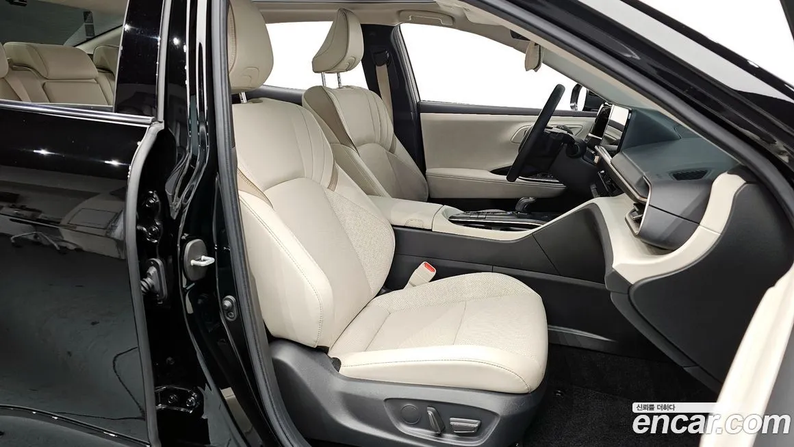 Toyota Crown 2023 из KR, фото 9