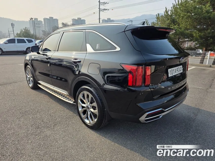 Kia Sorento — фото 4