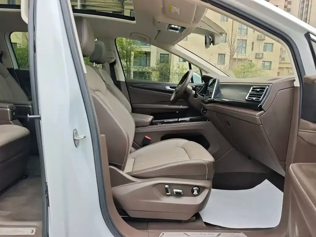 Volkswagen Viloran 2023 из CN, фото 6
