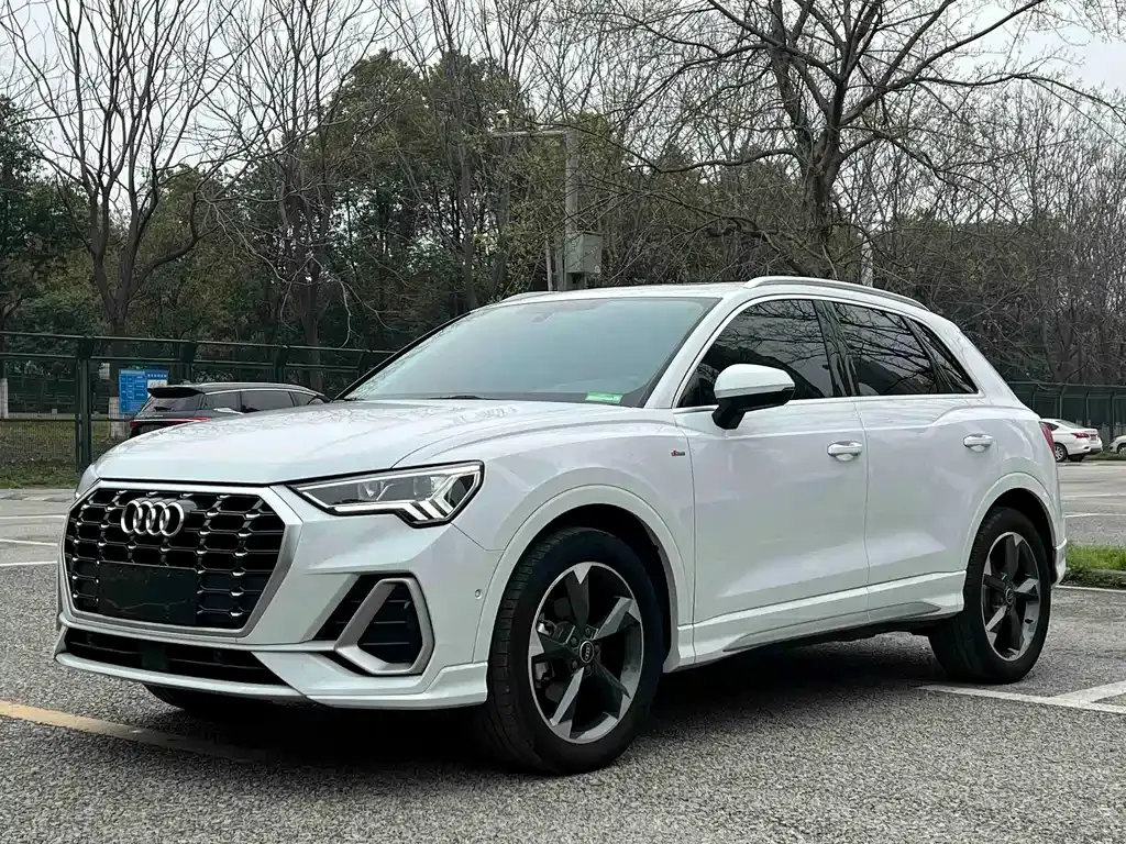 Audi Q3 2022 из CN, фото 1
