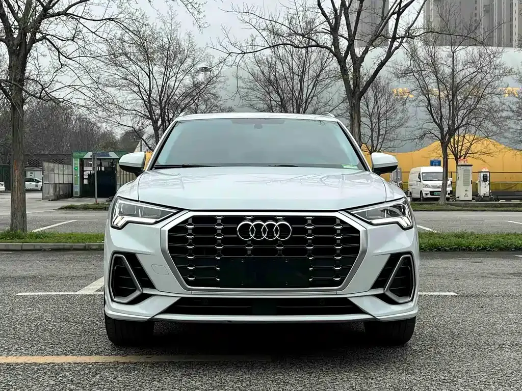 Audi Q3 2022 из CN, фото 10