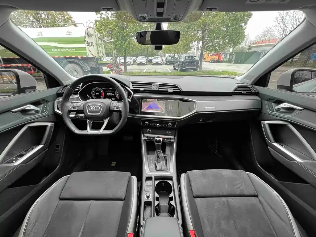 Audi Q3 2022 из CN, фото 3