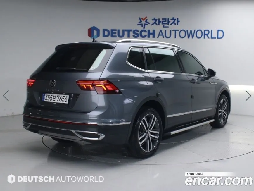 Volkswagen Tiguan — фото 3