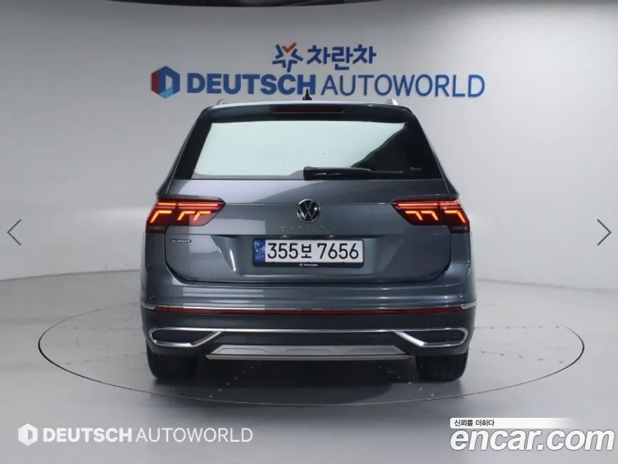 Volkswagen Tiguan — фото 6