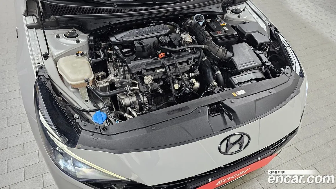 Hyundai AVANTE — фото 10