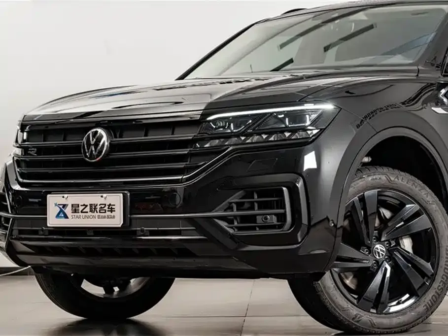 Volkswagen Touareg 2023 из CN, фото 2