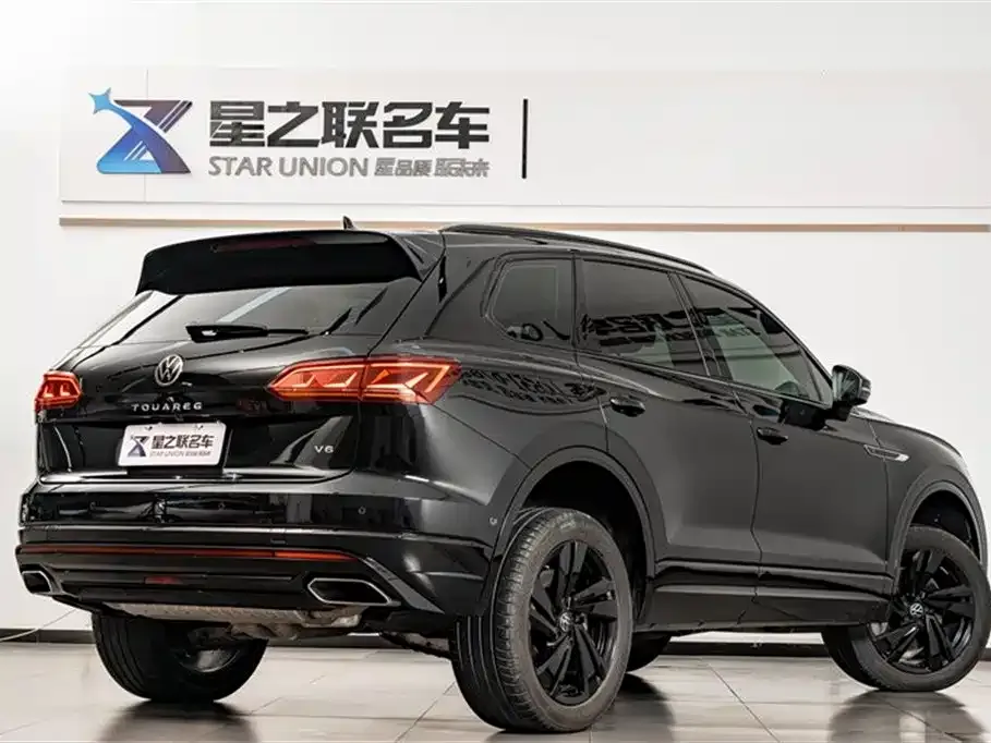 Volkswagen Touareg 2023 из CN, фото 10