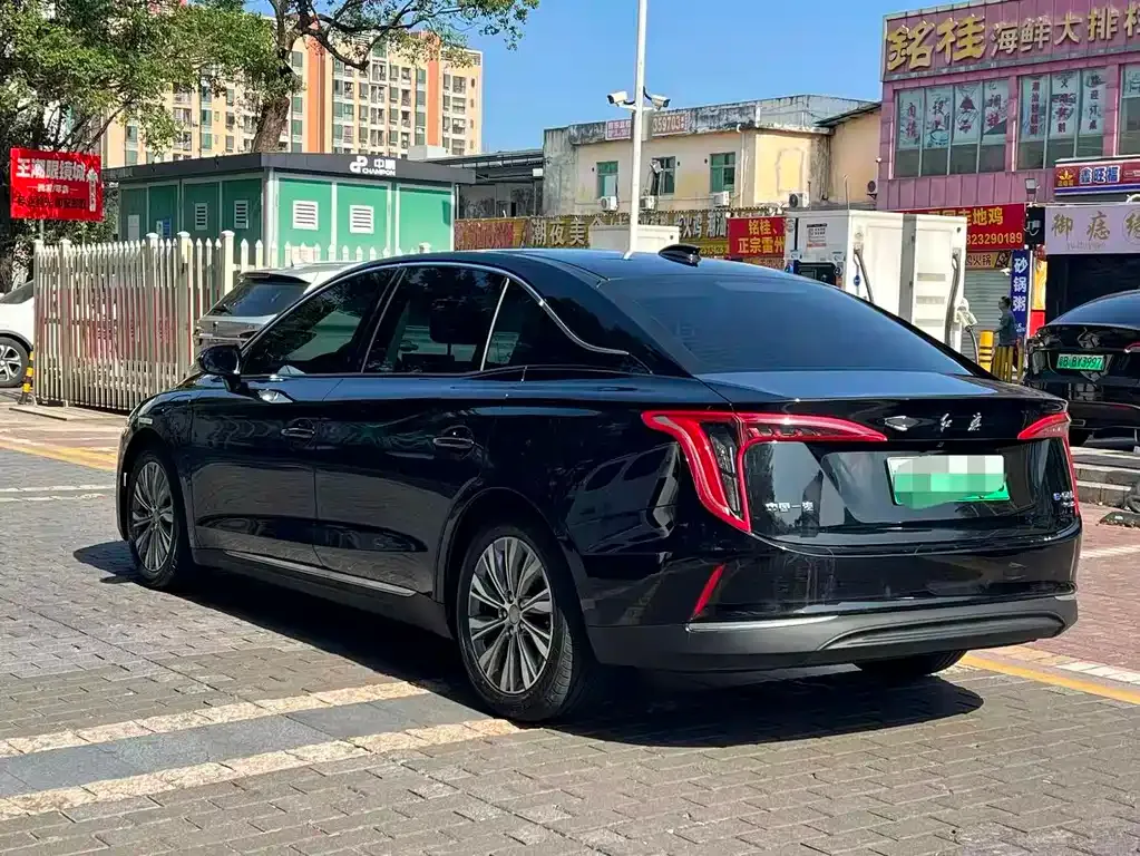 Hongqi E-QM5 — фото 5