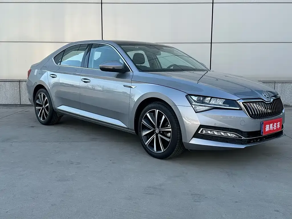 Skoda Superb 2024 из CN, фото 9