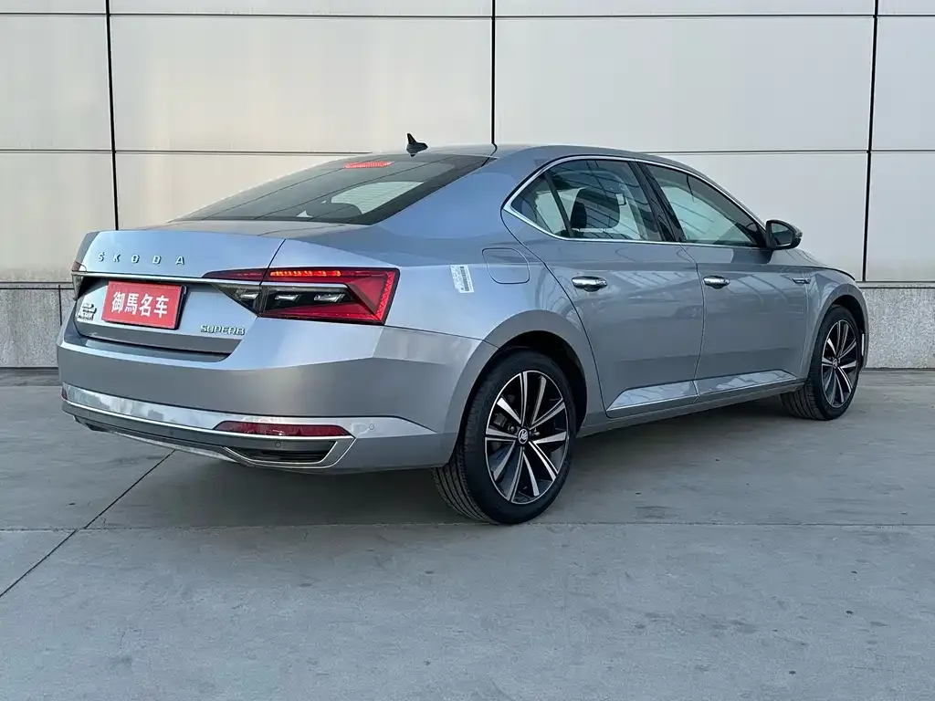 Skoda Superb 2024 из CN, фото 6