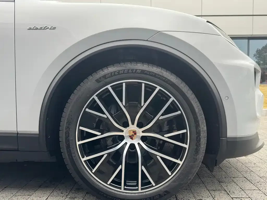 Porsche Macan EV 2025 из CN, фото 8