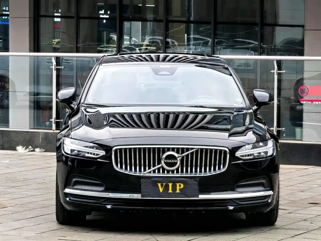 Volvo S90 2024 из CN, фото 2