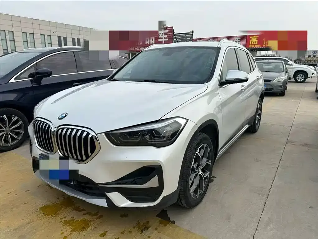 BMW X1 — фото 1
