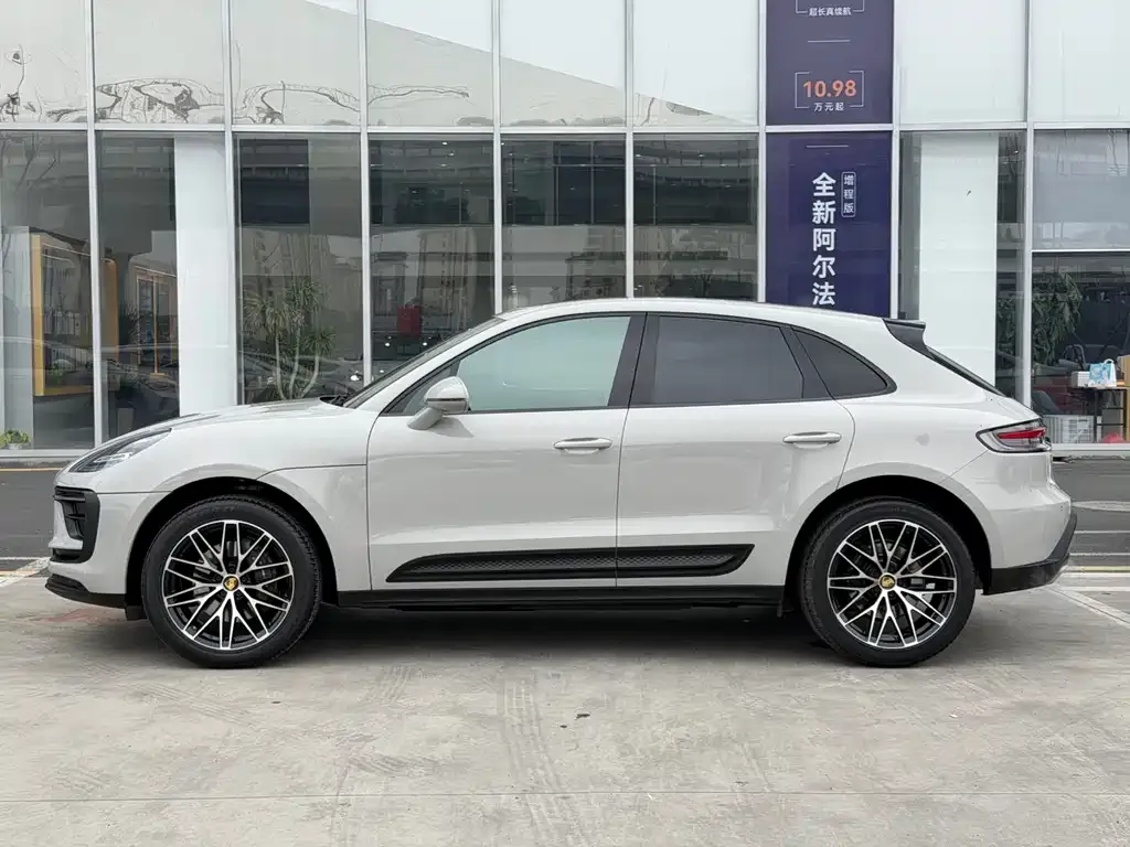 Porsche Macan 2023 из CN, фото 10