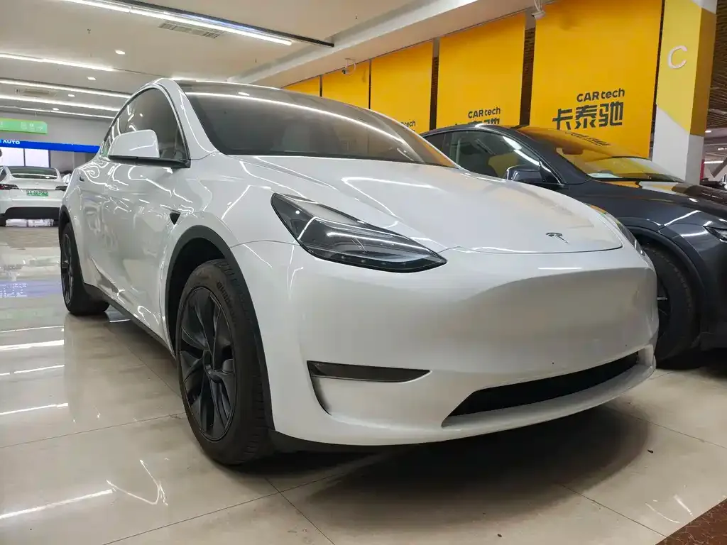 Tesla Model Y 2024 из CN, фото 7